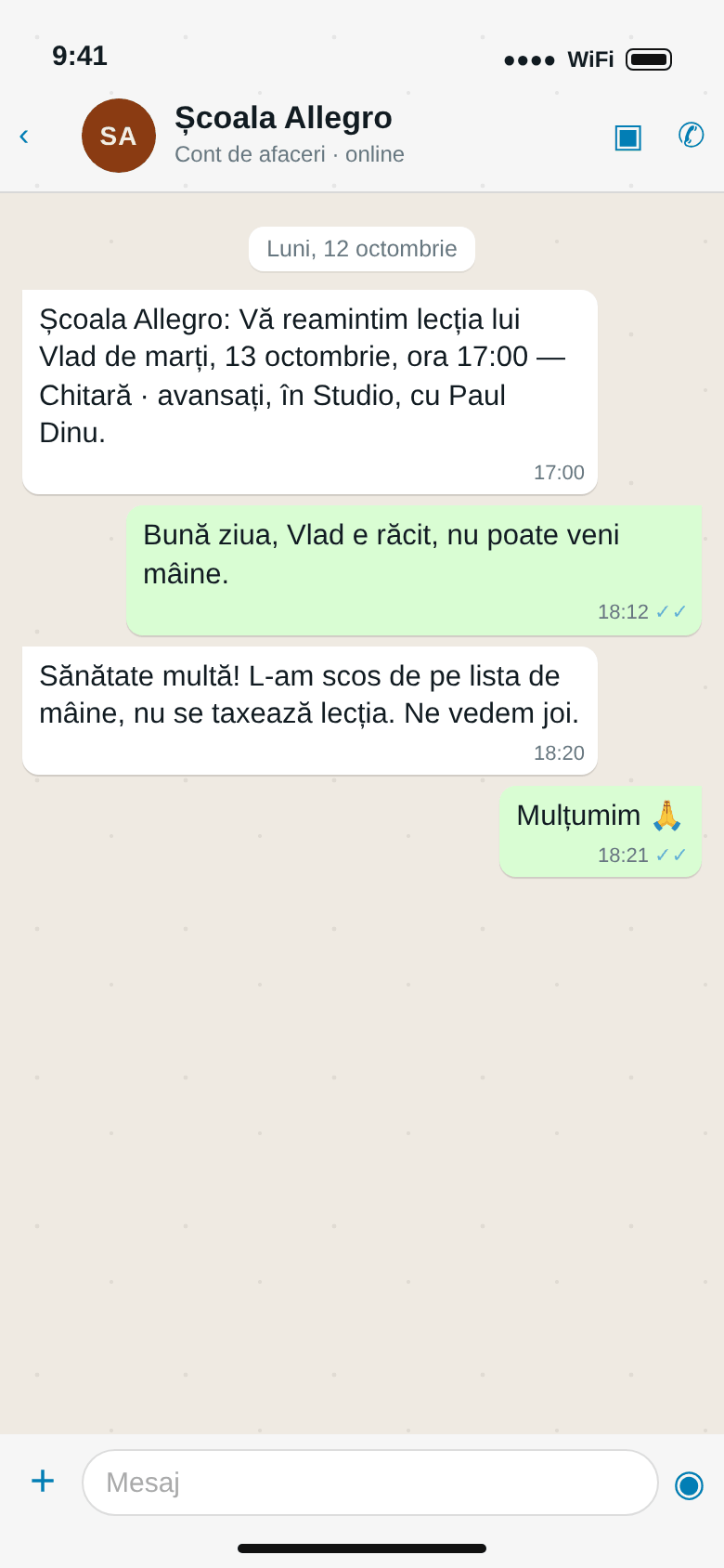WhatsApp: reamintirea lecției lui Vlad de marți 13 octombrie, ora 17:00, Chitară · avansați, Studio, cu Paul Dinu; părintele scrie că Vlad e răcit; școala răspunde că l-a scos de pe listă și nu se taxează