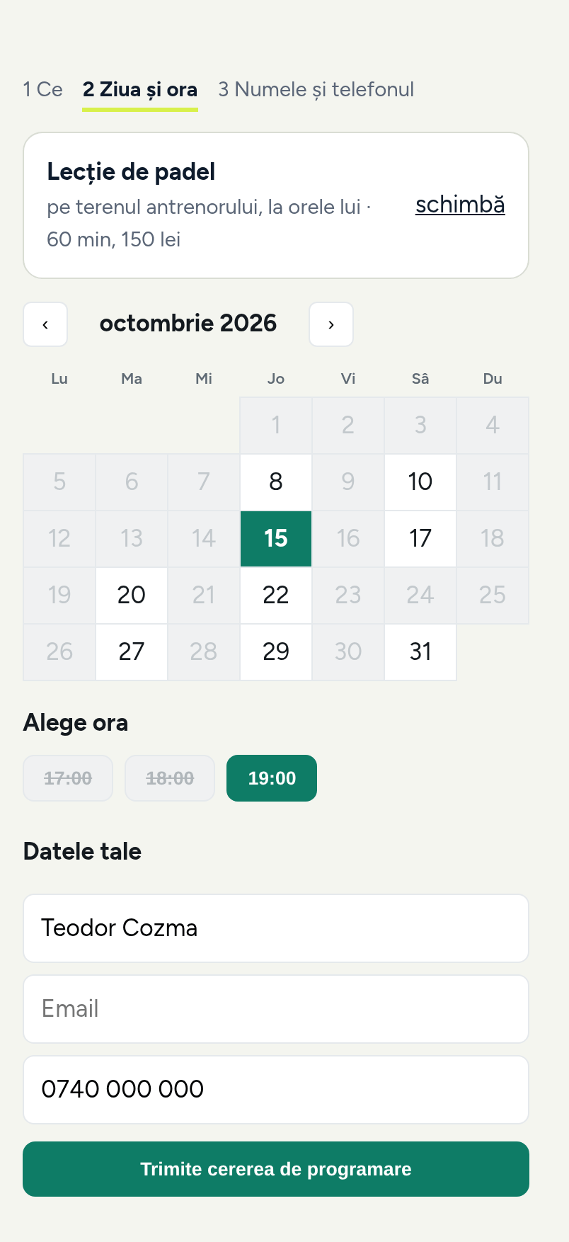 Programarea unei lecții de padel cu Tudor: joi 15 octombrie, orele 17:00 și 18:00 luate, 19:00 liberă și aleasă